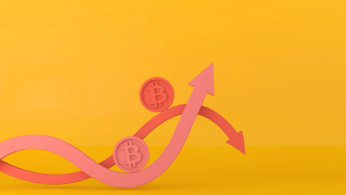 3D representation of fluctuating arrows and Bitcoin coins, symbolizing the volatility of cryptocurrency investments.